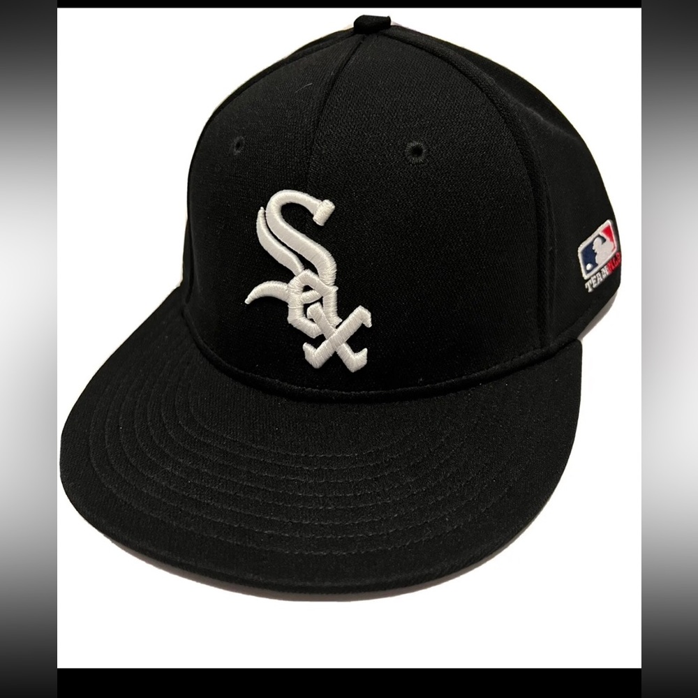 New OC Sports Chicago White Sox Team MLB Baseball Black Eco3 Fitted Cap Hat M/L